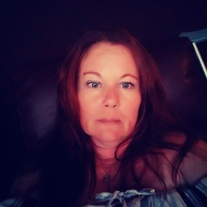 Meet your Posher, Suzanne